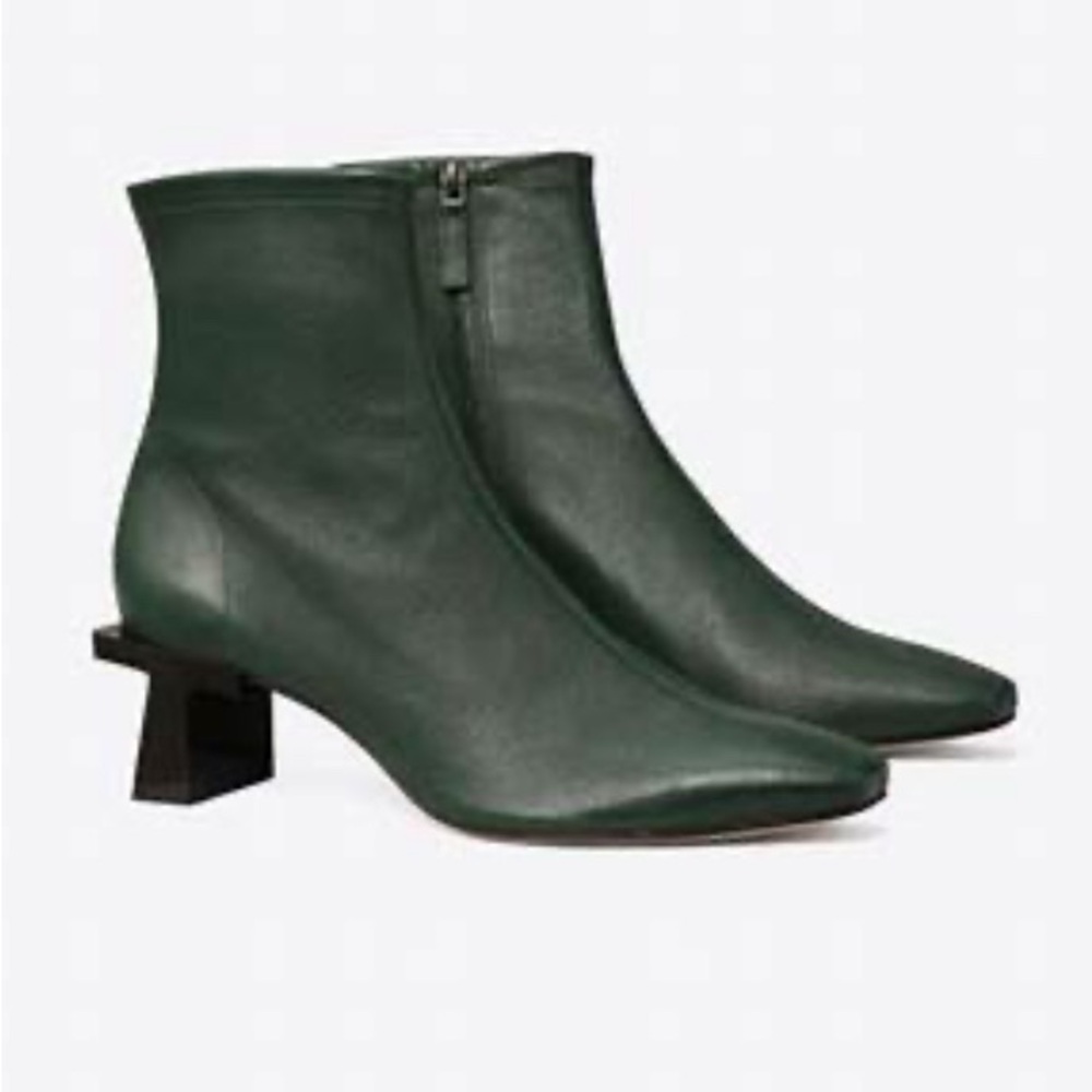 Brand new Tory Burch Green Ankle Boots  very soft Napa leather very rear